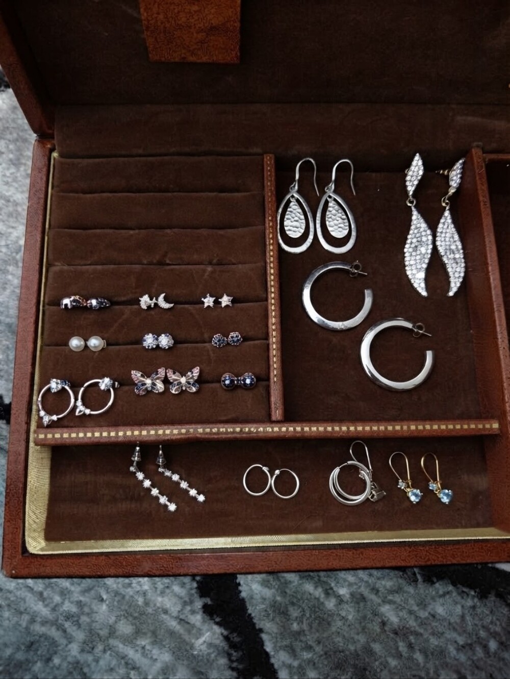 14-Piece Silver Earring Bundle: Boho, Y2K & Minimalist Mix CC